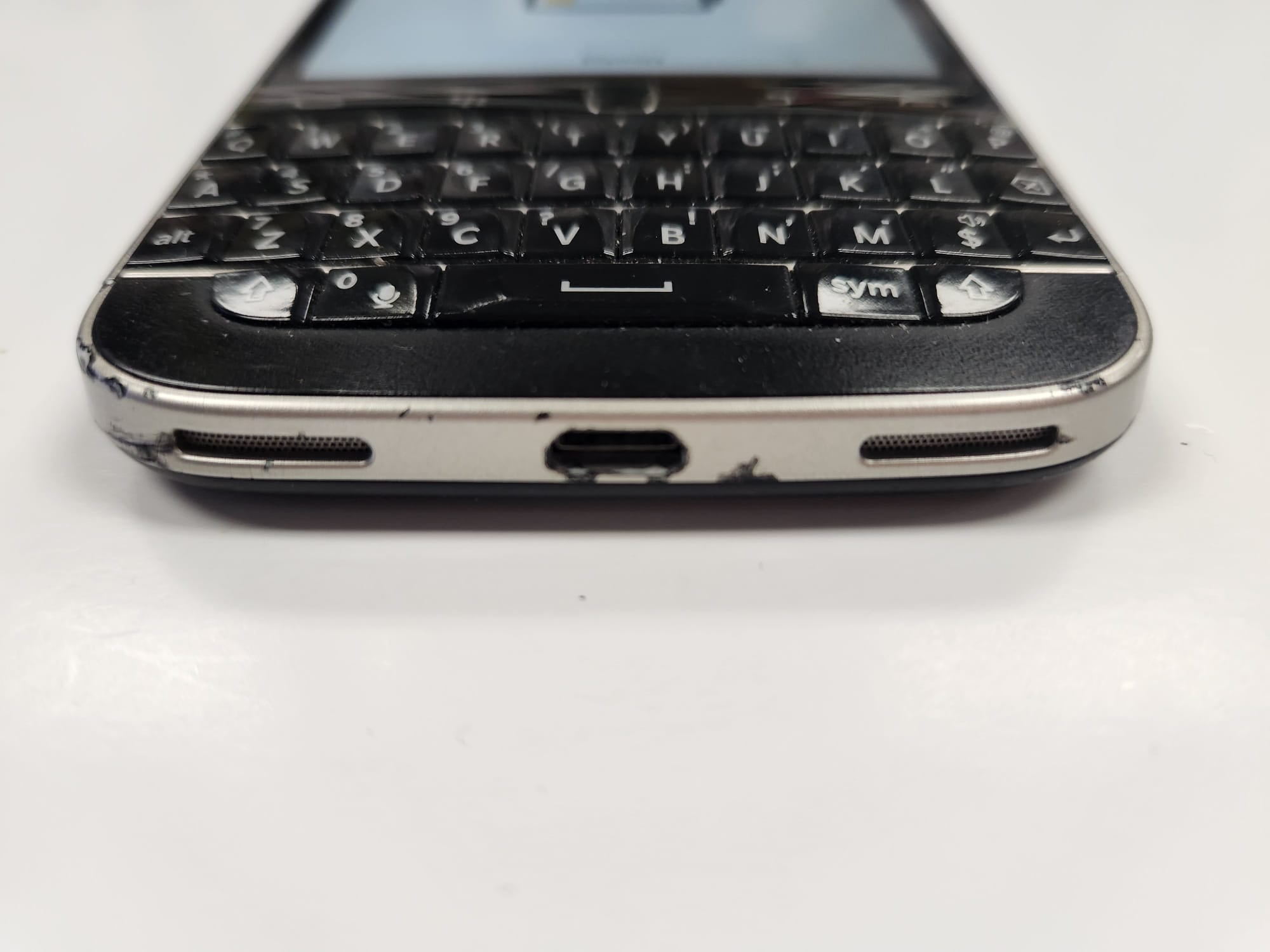 スマートフォン本体 blackberry classic SQC100-1 Blackberry Classic ブルー 販売！EU版 SQC100-1 SIMフリー スマホ