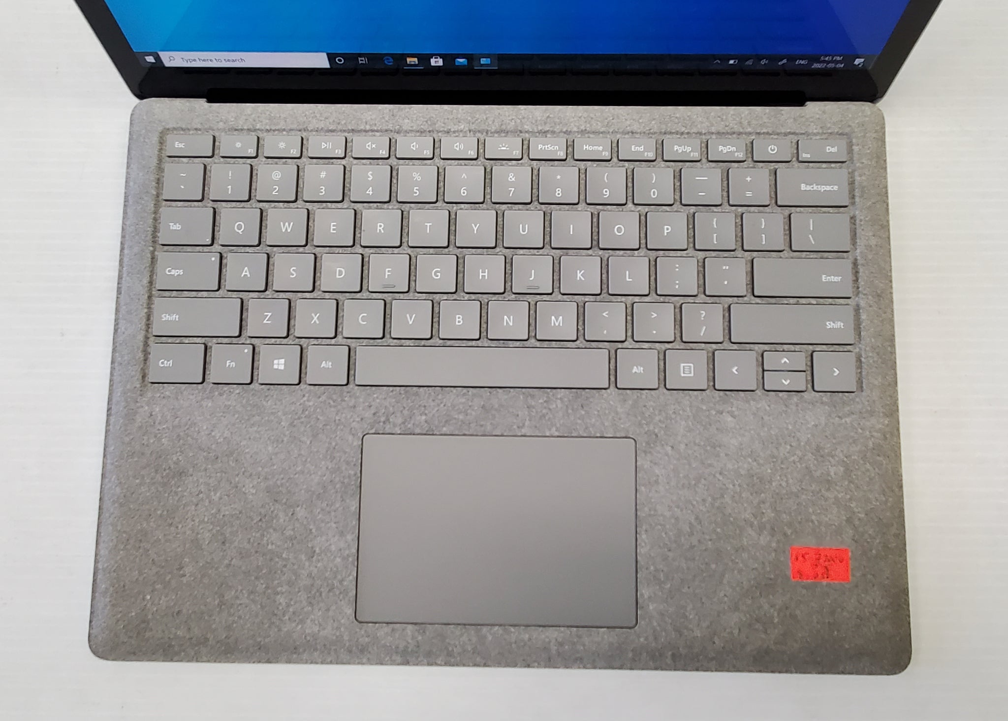 Microsoft Surface Laptop, Model 1769 (DAG-00003) Graphite Gold, Intel