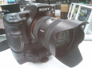 Sony Alpha A700 with 16-80 mm Lens Kit with Sony VGrip VG-C70AM - USED - Razzaks Computers - Great Products at Low Prices